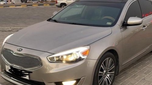 Kia Cadenza number 1