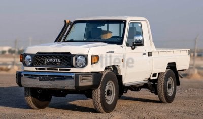 تويوتا لاند كروزر بيك آب LC79SC 4.5L DIESEL: DIFFERENTIAL LOCKS, SNORKEL, NEW SHAPE (EXPORT ONLY)