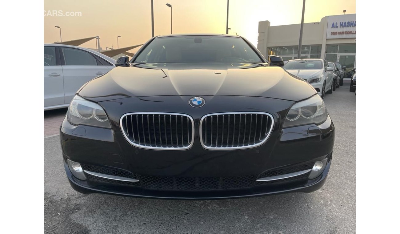 BMW 530i Std BMW 530_Gcc_2012_Excellent_Condition _Full option