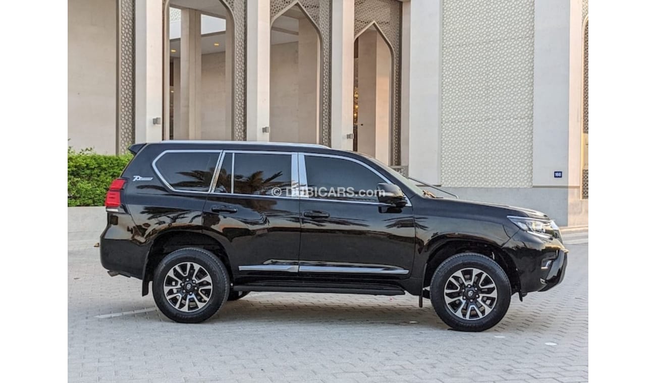 تويوتا برادو Toyota prado 2015 facelifted 2023 V4 2.7 Gasoline left hand drive