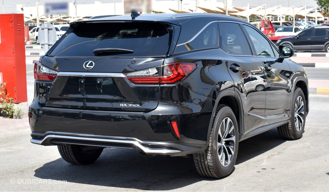 Lexus RX350 L.  American specs