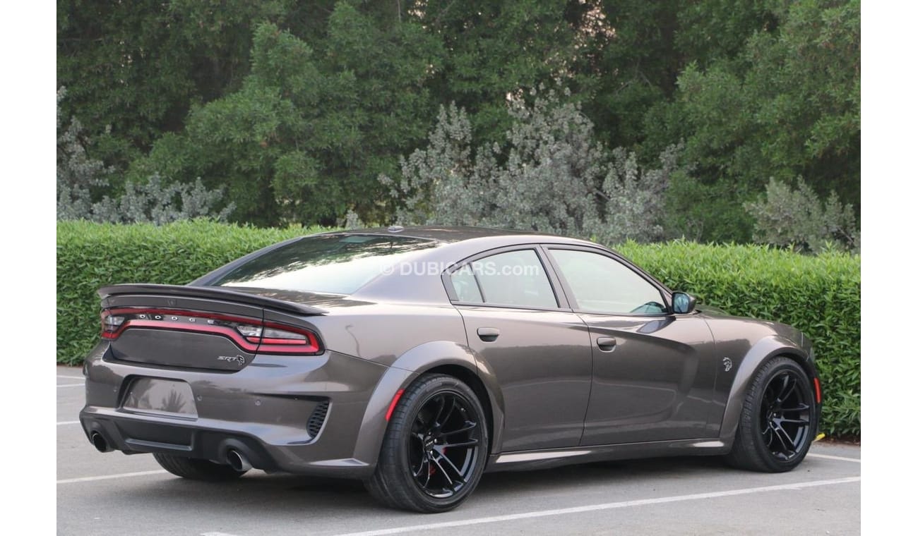 Dodge Charger SRT Hellcat Dodge charger SRT 2020 HELLCAST