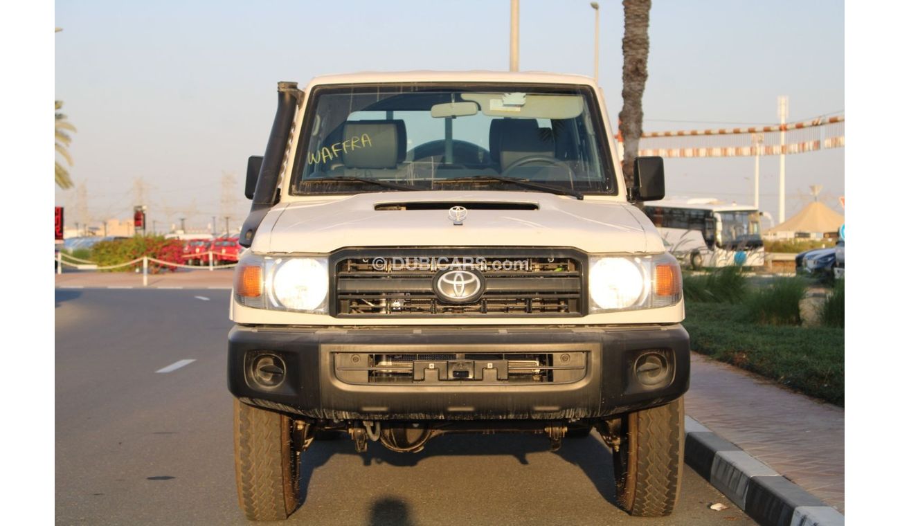 Toyota Land Cruiser Pick Up TOYOTA LANDCRUISER 79 4.5L V8 DIESEL DOUBLE CAB STD MANUAL