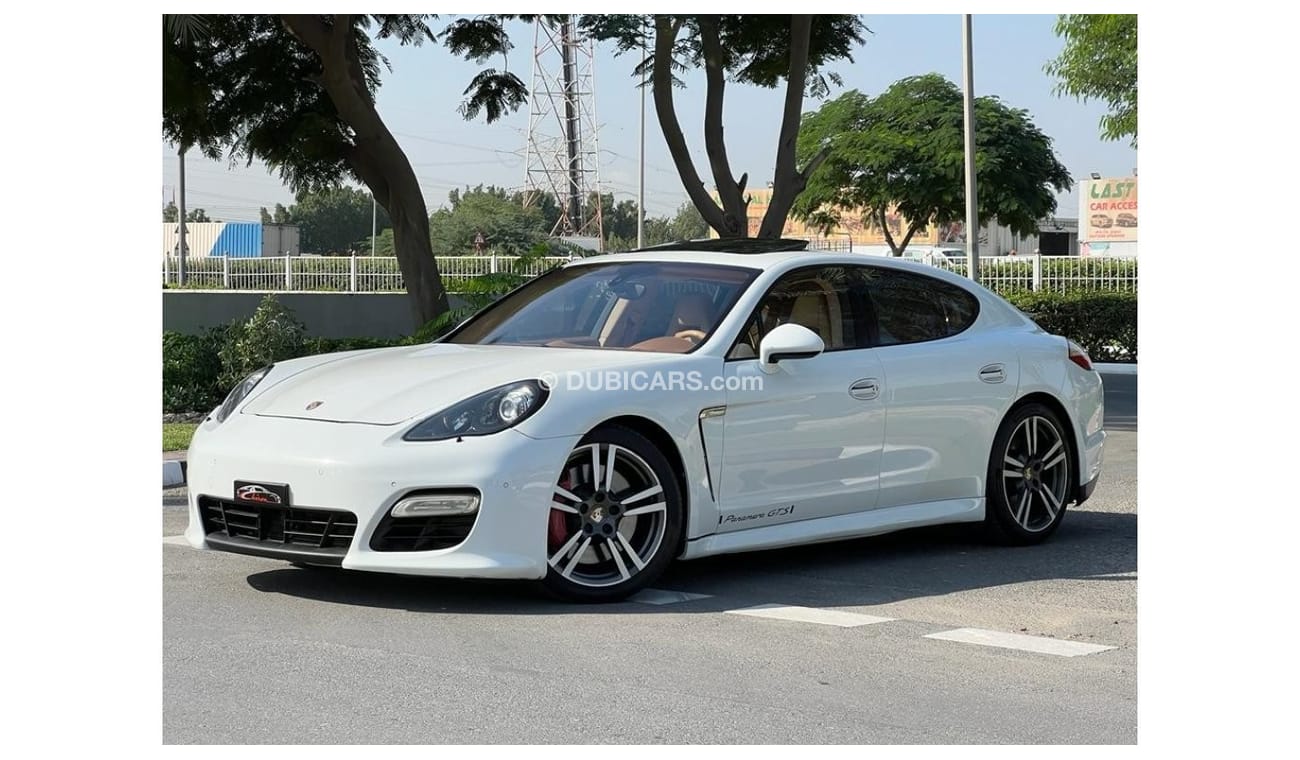 Porsche Panamera PORSCHE PANAMERA GTS 2013 GCC FULL OPTION WITH ONE YEAR DEALER WARRANTY