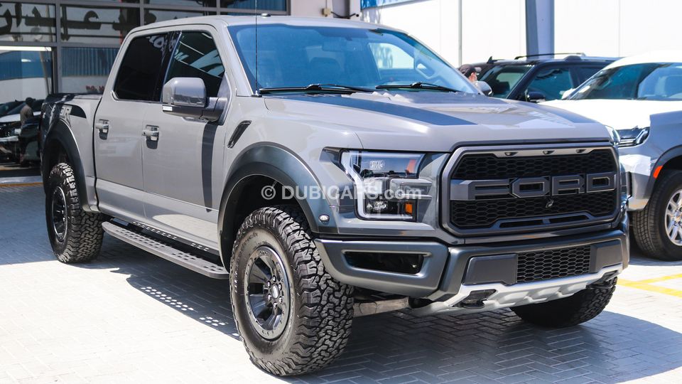 Used Ford Raptor 2019 for sale in Dubai - 414582