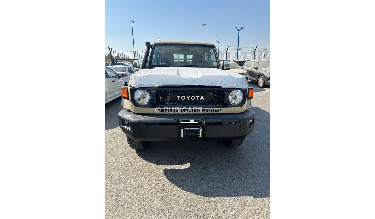 Toyota Land Cruiser Hard Top TOYOTA LANDCRUISER LC 76 HARDTOP 2024