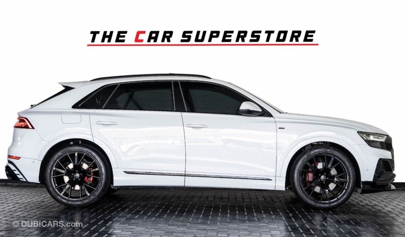 Audi Q8 55 TFSI quattro S-Line sports & Black Gloss package 3.0L (340 HP)