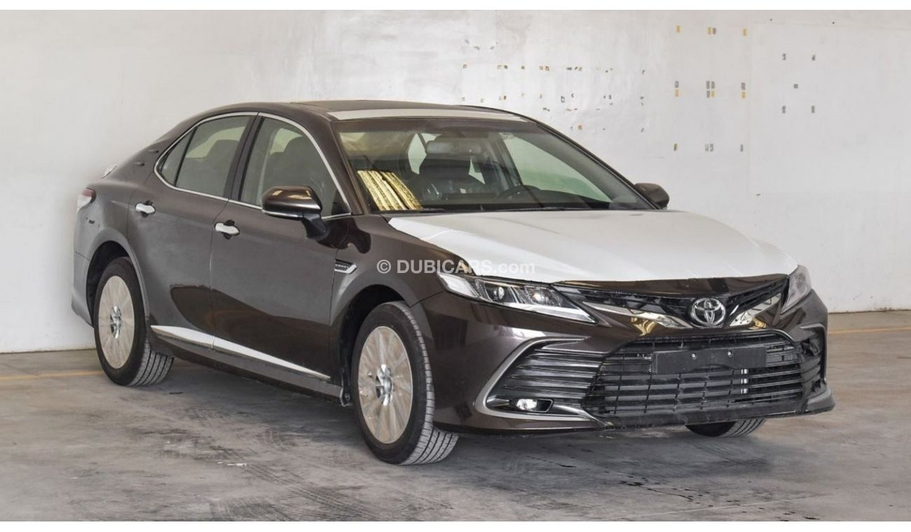 Toyota Camry 2023 Toyota Camry 2.5 GLE Petrol AT - Dark brown inside grey - Export Only