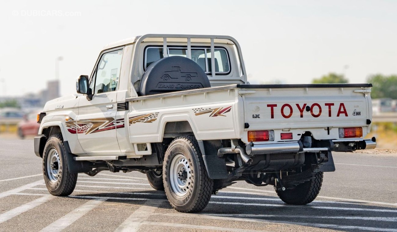 تويوتا لاند كروزر بيك آب 2024 Toyota LC79 Single Cab 2.8 Diesel Mid Option Double Tank