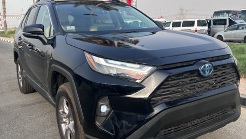 Toyota RAV4 2022 RAV4 xle Hybrid full option 4x4