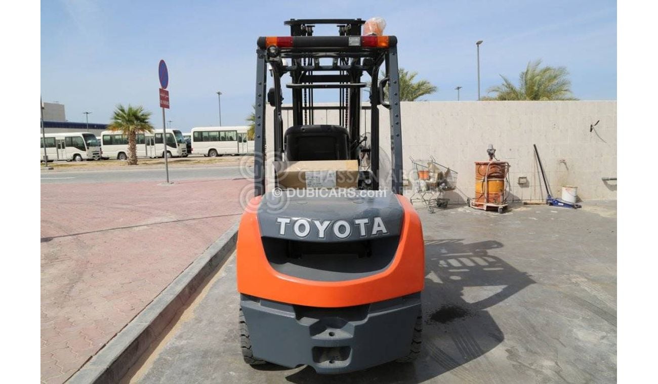 Toyota Fork lift DIESEL 3 TON, 2 STAGE 4 LEVER GAS W/O SIDE SHIFT 4 M LIFT HEIGHT MY23(EXPORT ONLY)