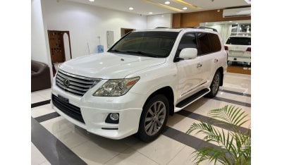 Lexus LX570