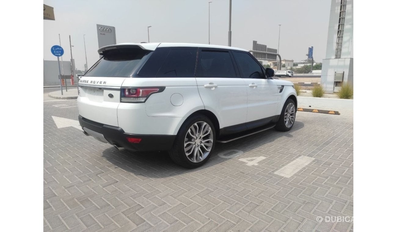 لاند روفر رينج روفر سبورت (آخر) Range rover sport HSE V6 Gcc full option