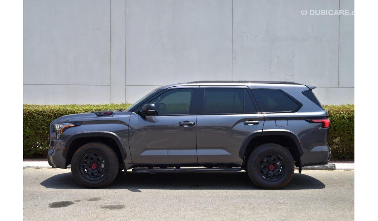 تويوتا سيكويا Limited TRD Pro Hybrid V6 3.5L Turbo 4WD 7 Seat AT