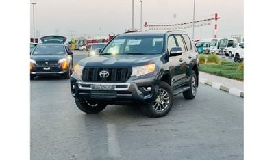 تويوتا برادو Toyota RAV4 2014 V4 leather seats in excellent condition