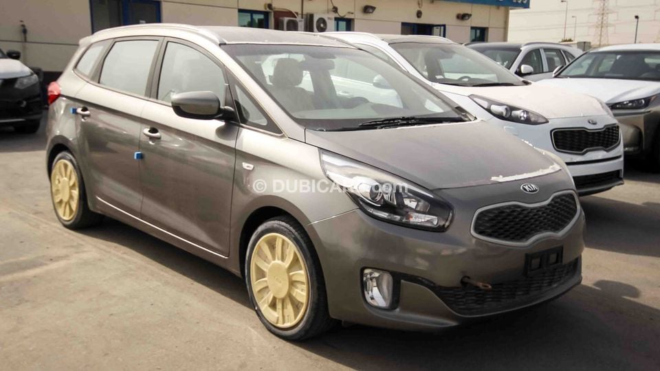 Kia carens 2015