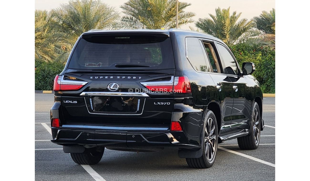 Lexus LX570 facelifted