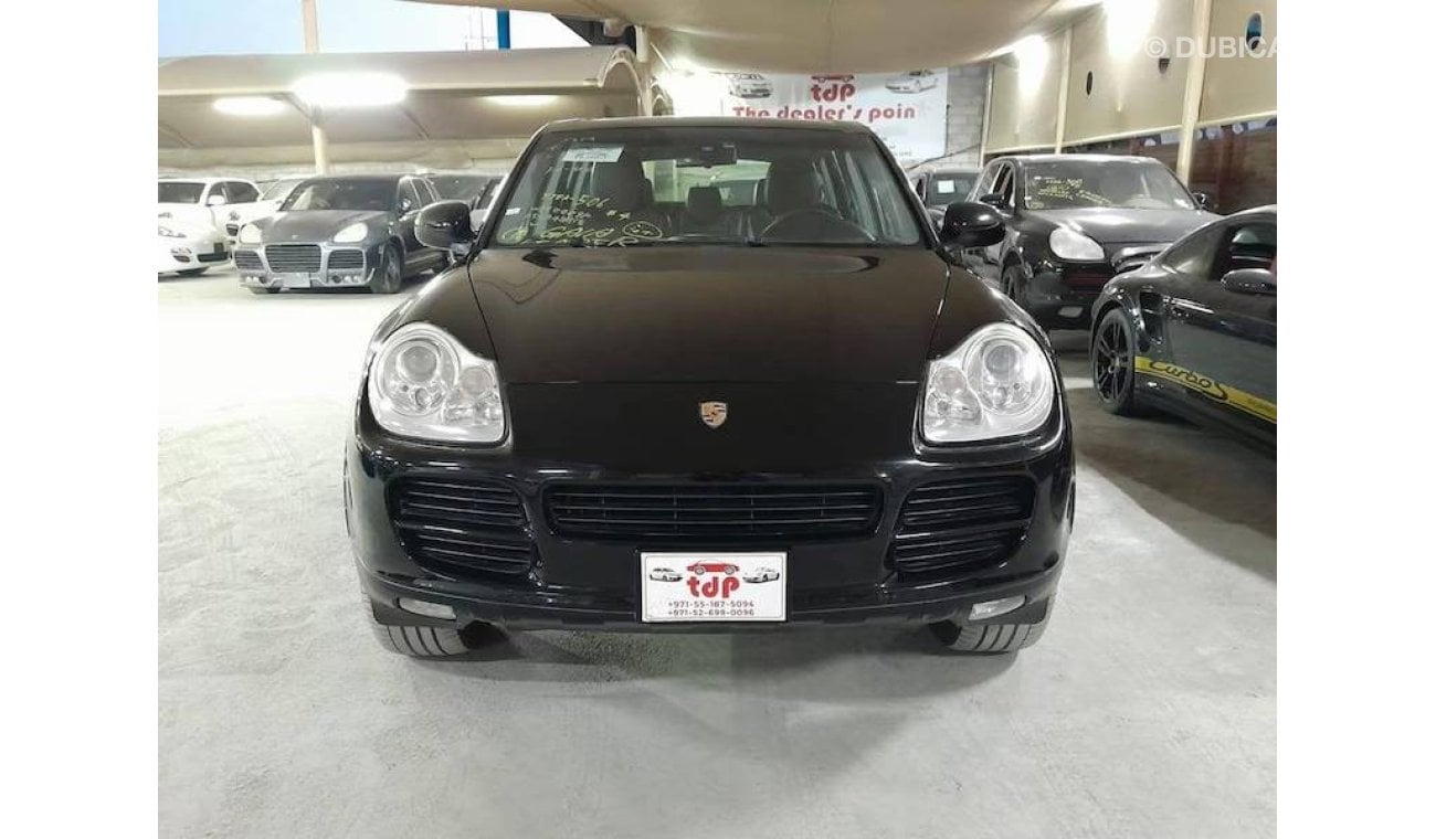 بورش كايان أس PORSCHE CAYENNE S 4.5L 2005 WITH LEATHER SEATS, T.V NAVIGATION, DRIVE RECORDER AND MUCH MORE...