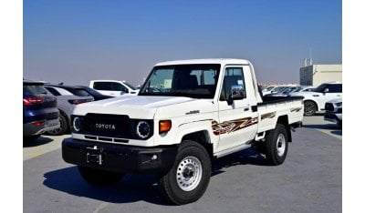 تويوتا لاند كروزر بيك آب Single Cab DLX 2.8L Turbo Diesel 4WD Automatic