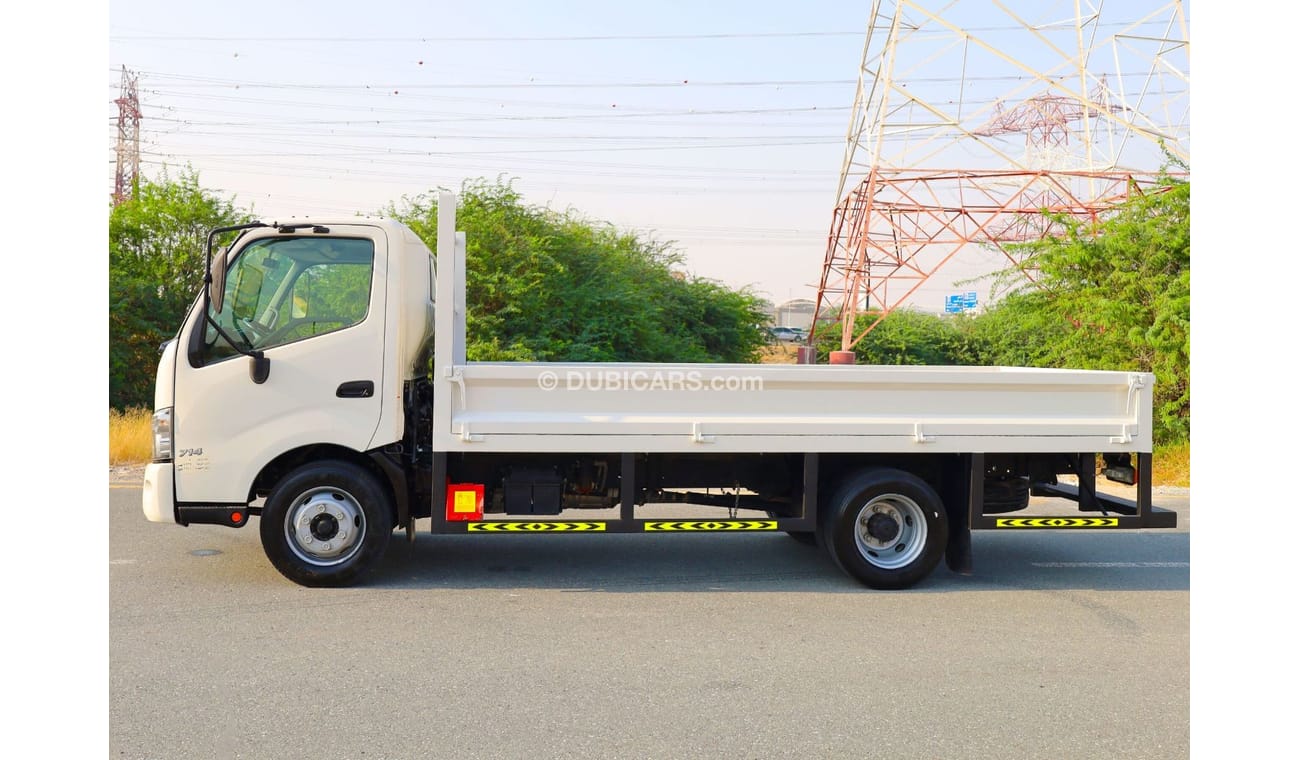 هينو 300 HINO\Hino 300 Series 714 Cargo Body MY2024