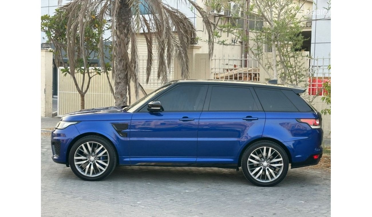 Land Rover Range Rover Sport SVR