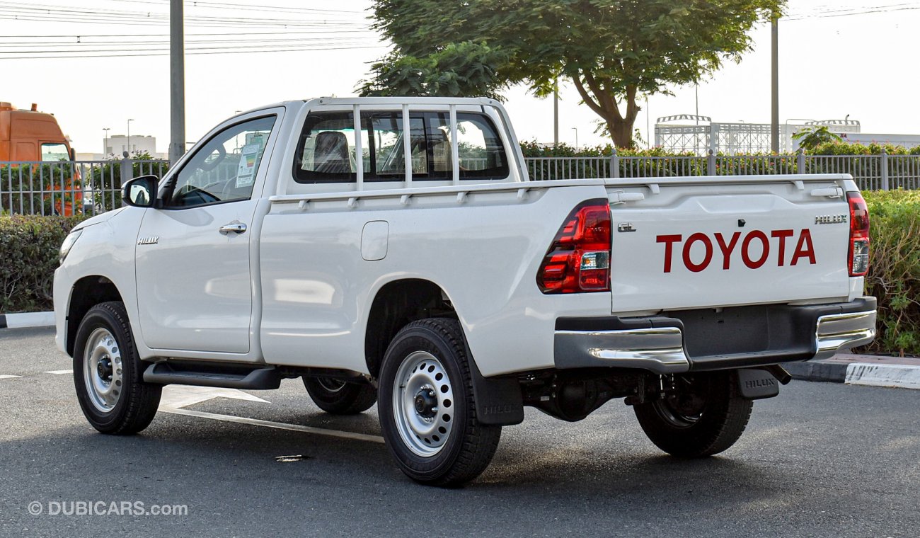 Toyota Hilux GL 2.7L Single Cabin 4WD M/T