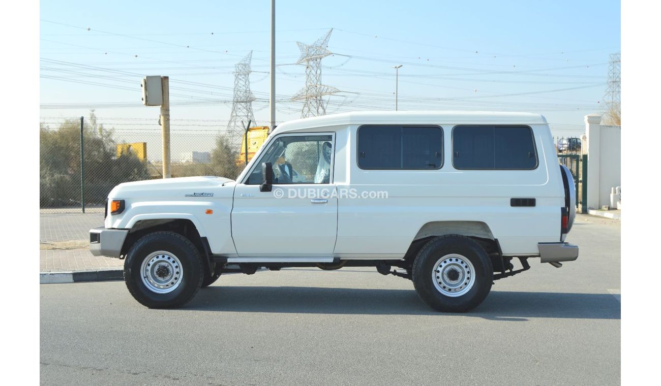 Toyota Land Cruiser Hard Top 3 Doores