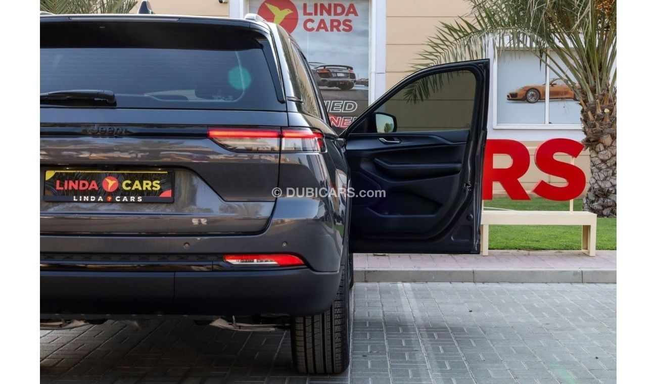 Jeep Grand Cherokee Jeep Grand Cherokee Altitude 2024 GCC (BRAND NEW) under Agency Warranty with Flexible Down-Payment/