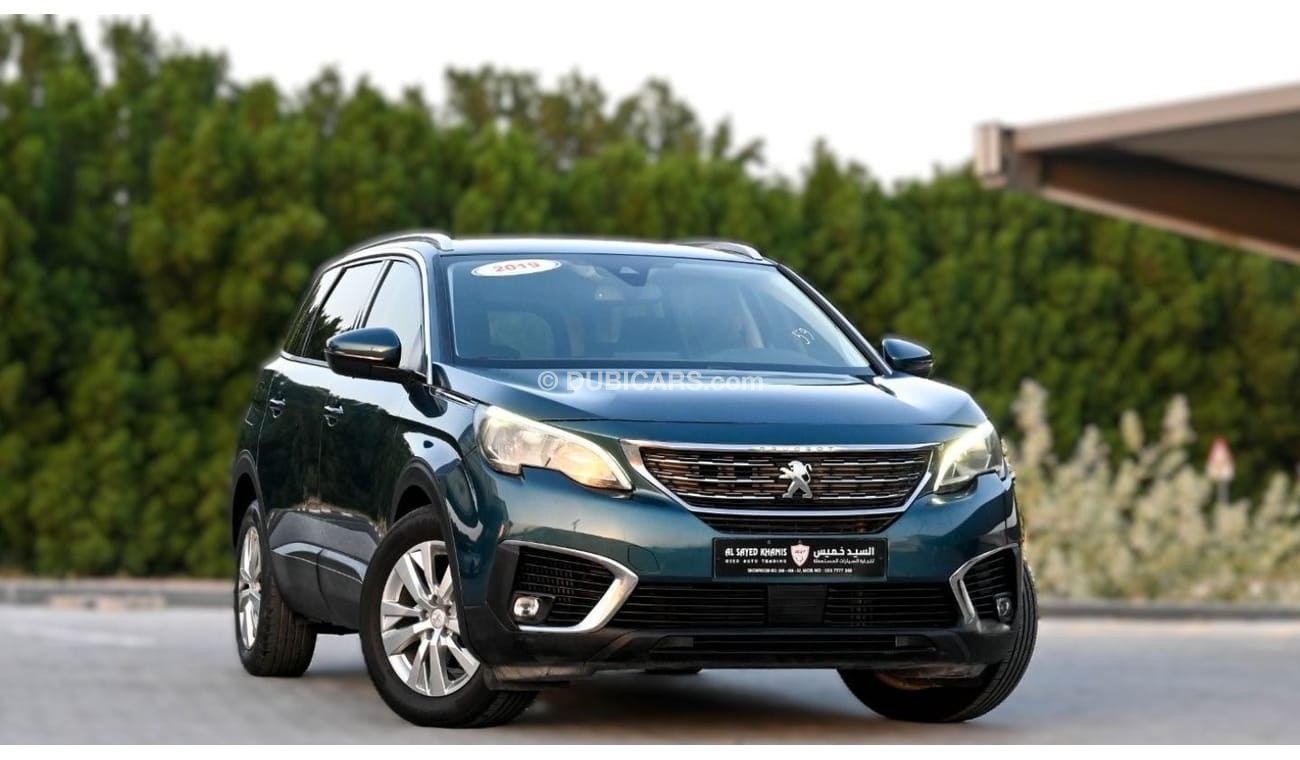 Peugeot 5008 Active Peugeot 5008 GCC 2019 in excellent condition, inside and out