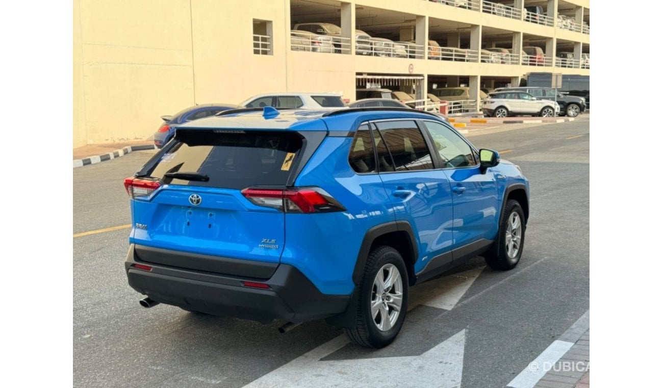 Toyota RAV4 XLE 2019 HYBRID HEV SUNROOF BLUE FULL OPTION US SPEC