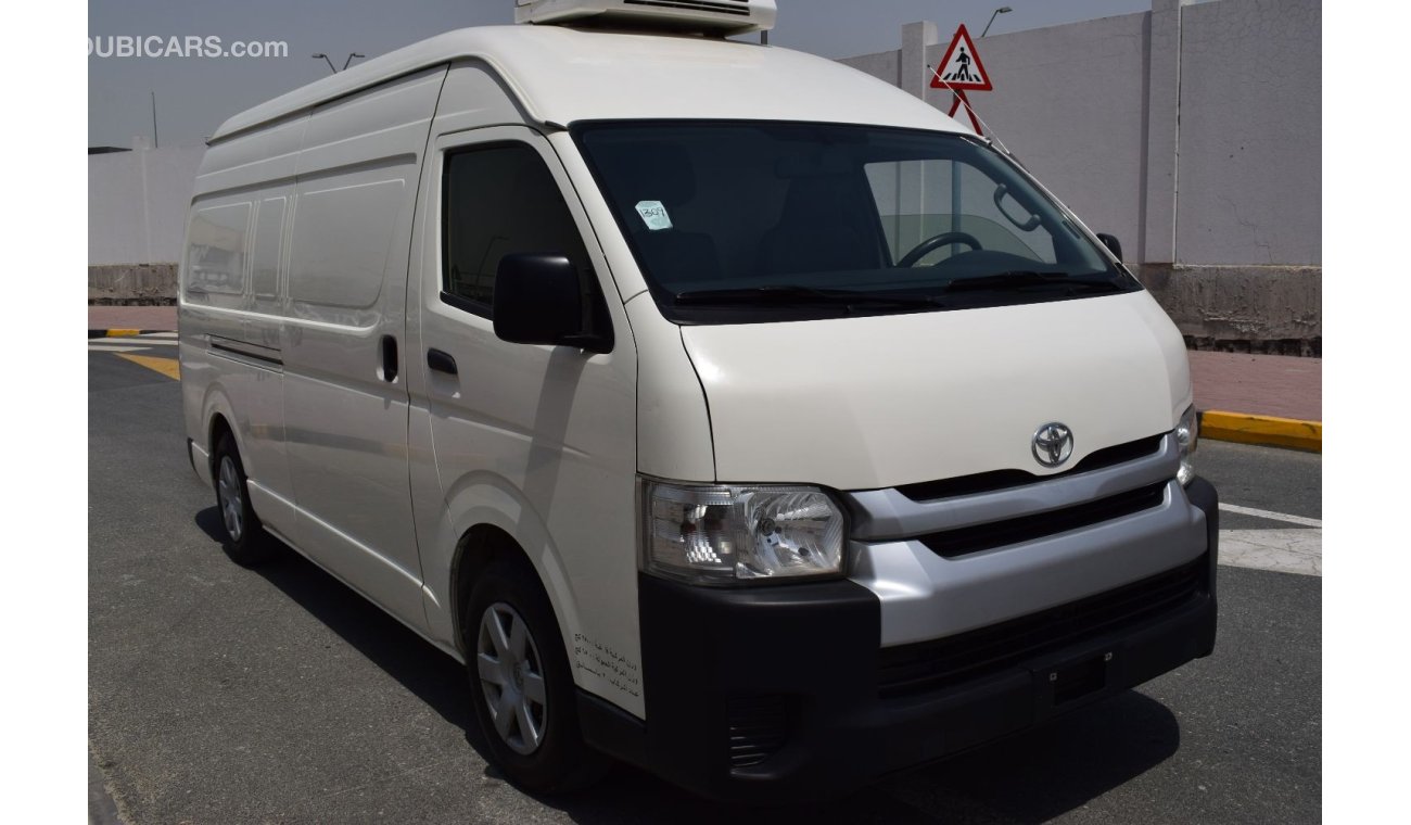 Toyota Hiace GLS - High Roof Toyota Hiace Highroof Freezer 2.7L, model:2020. Excellent condition