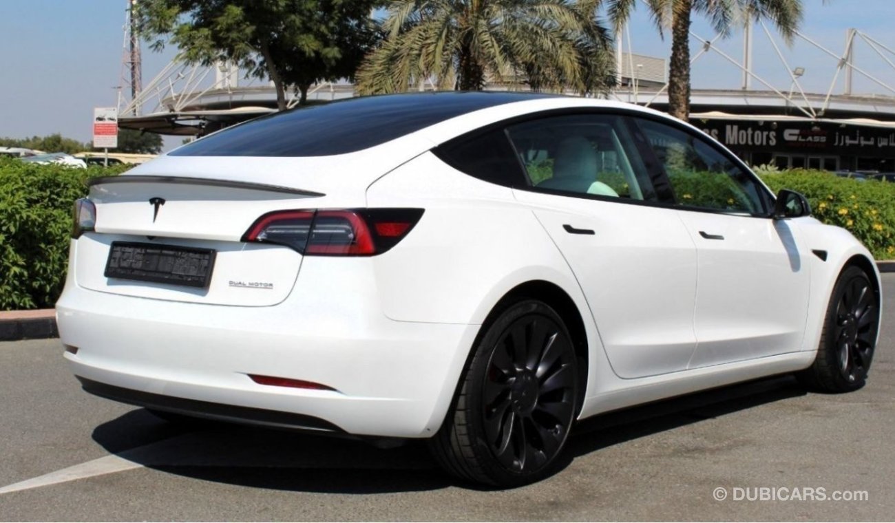 Tesla Model 3 TESLA MODEL 3 PERFORMANCE WITH CARBON PACK DUAL MOTOR 4WD 2023 GCC LOW MILEAGE WITH AGENCY WARRANTY