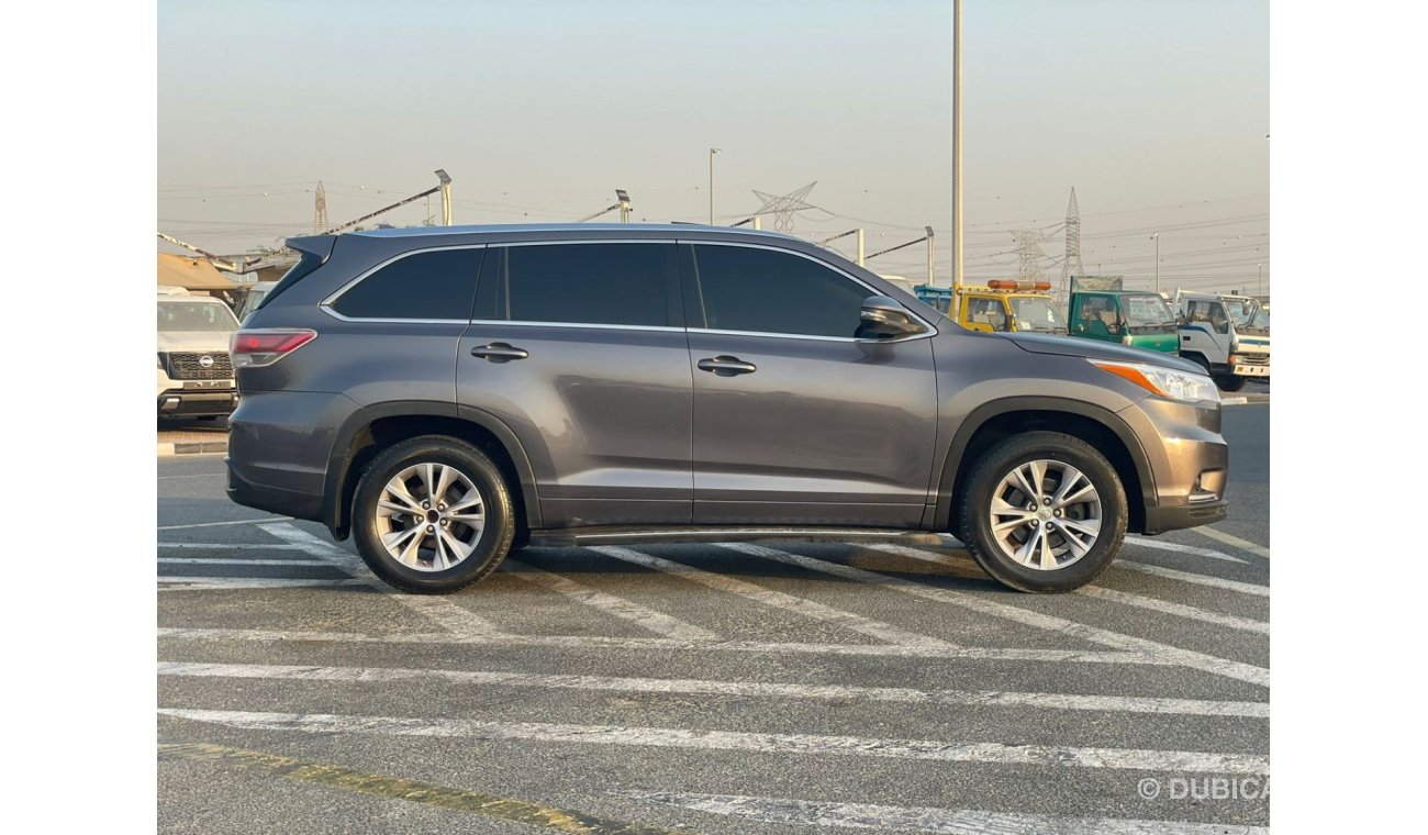 تويوتا هايلاندر 2014 Toyota Highlander XLE 3.5L V6 Full Option 7 Seater  With Side Steps - 90,000 mileage