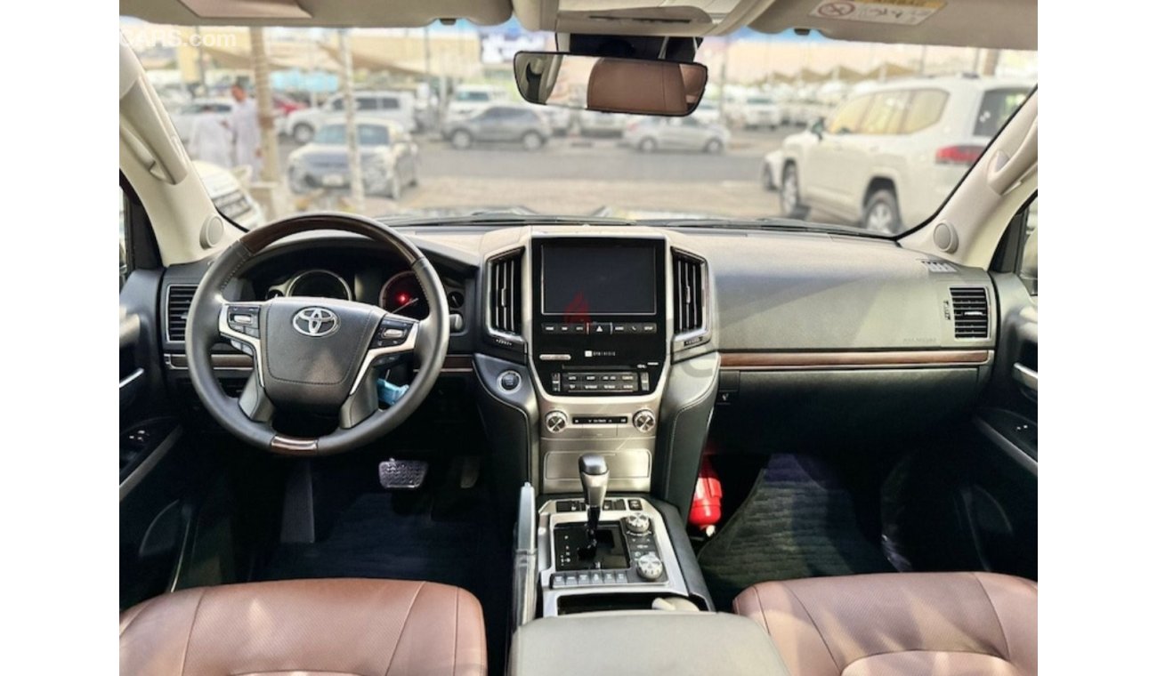 Toyota Land Cruiser Toyota landcuriser 2019 VXR