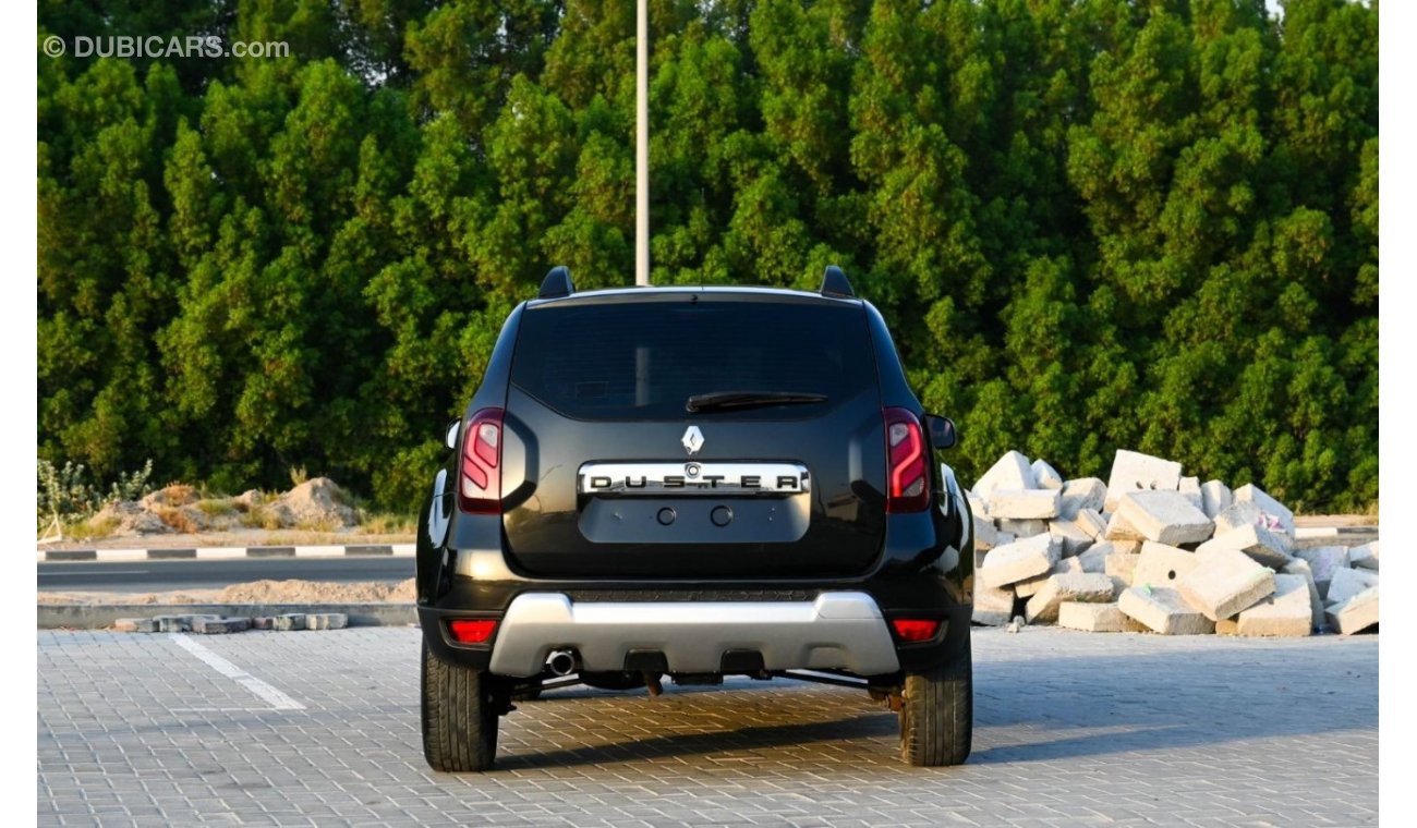 Renault Duster SE Renault Duster 2018 GCC 4x4, in excellent condition, inside and out