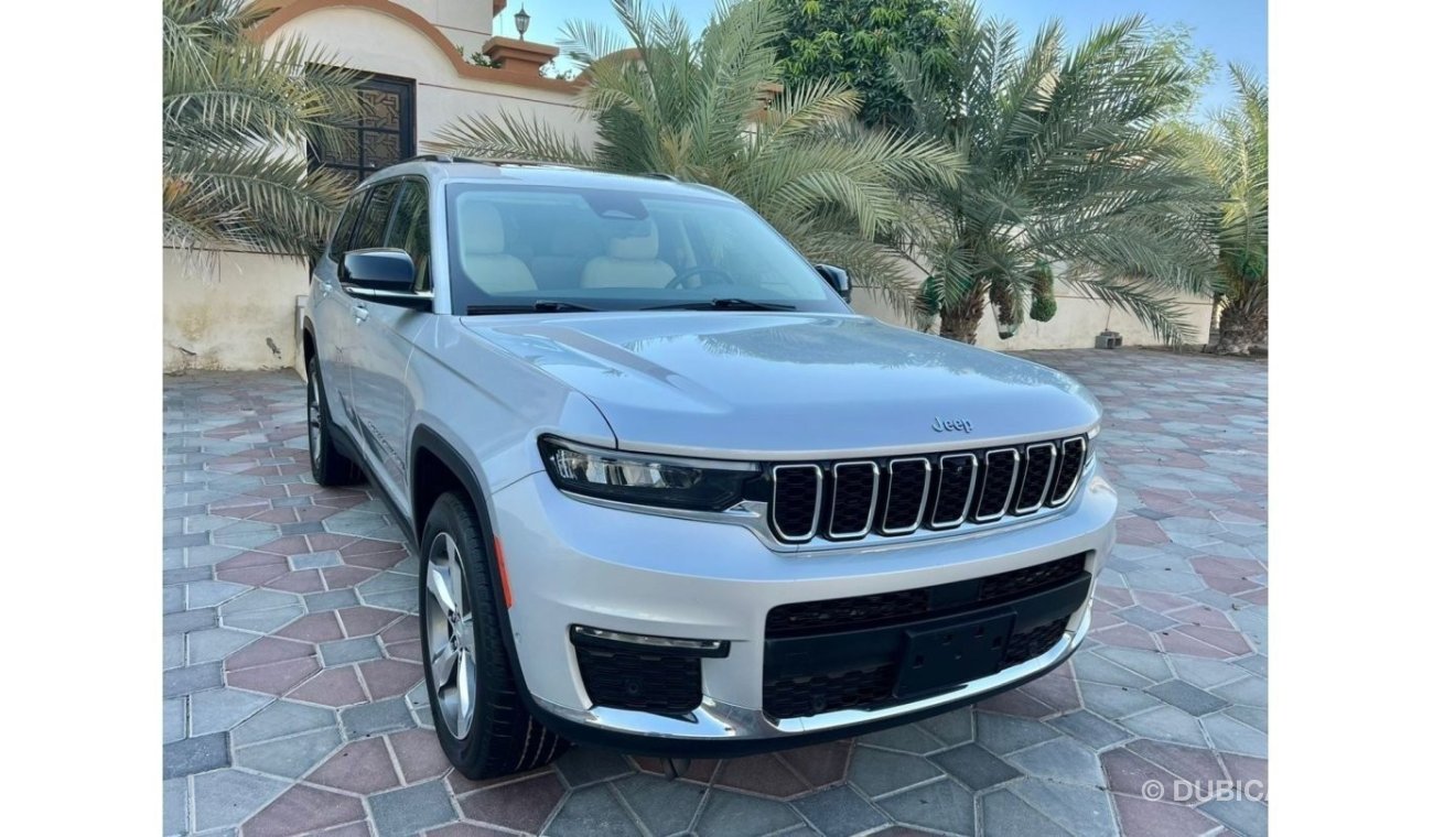 جيب جراند شيروكي Jeep Grand Cherokee L Clean title without accident orginal paint Full option Limited