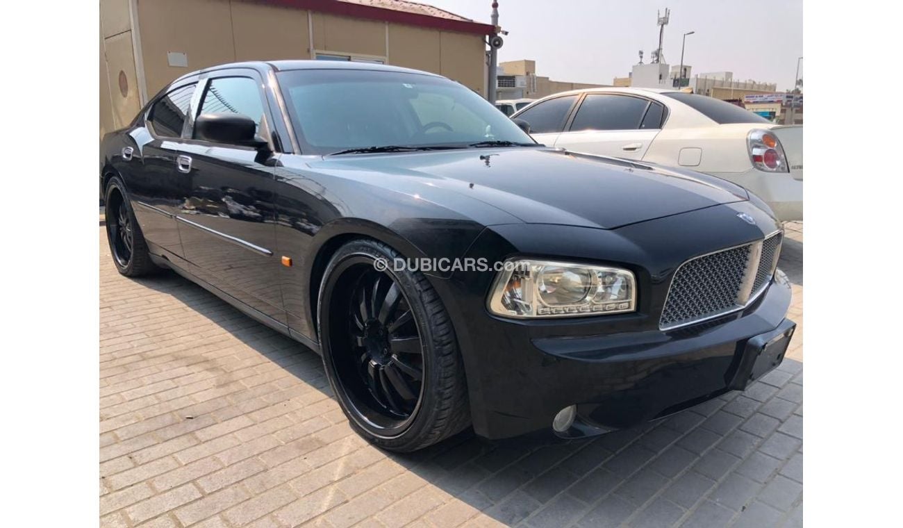 Dodge Charger SXT