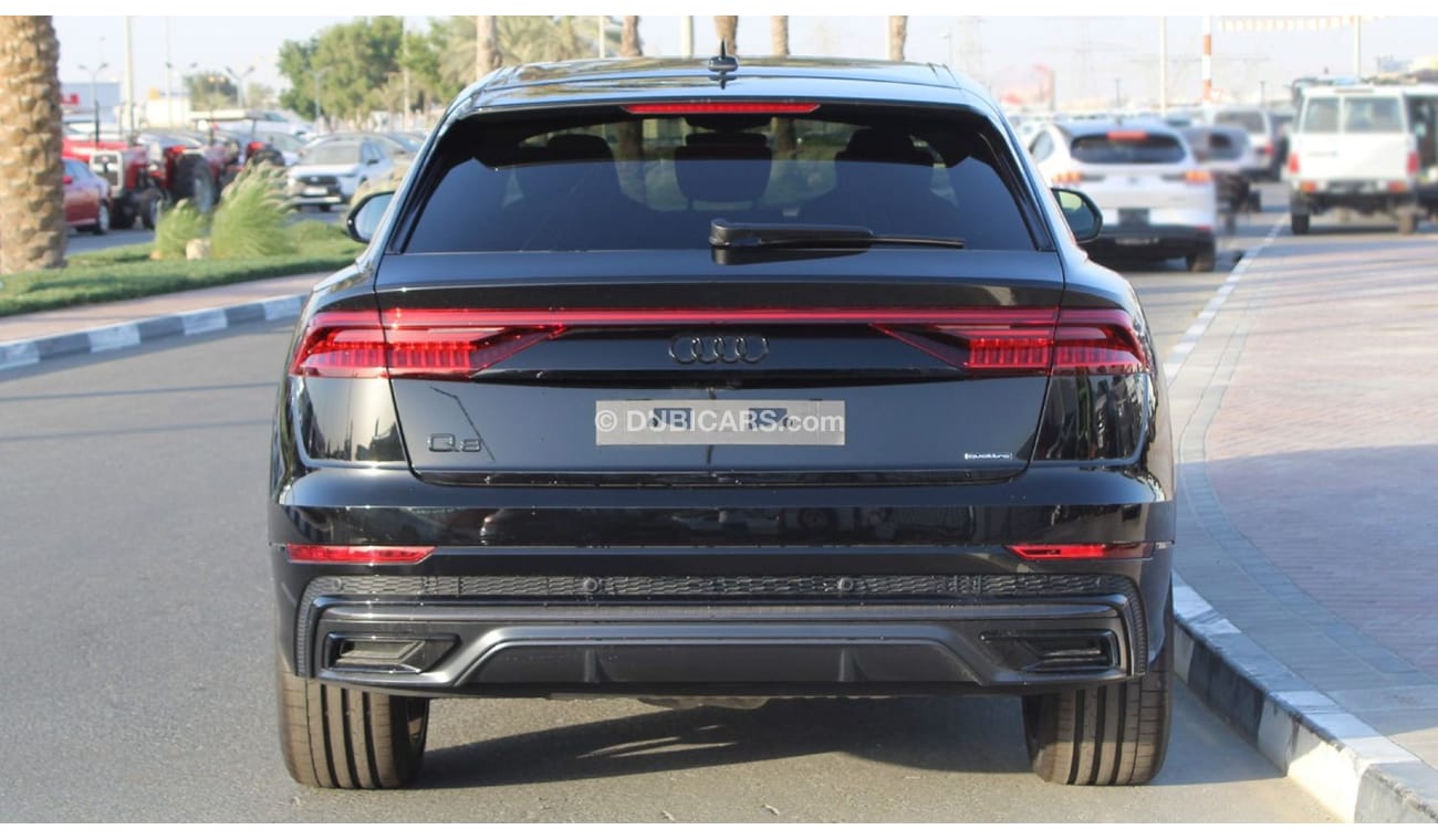 أودي Q8 AUDI Q8 3.0L COMPETITION PLUS MHEV AT