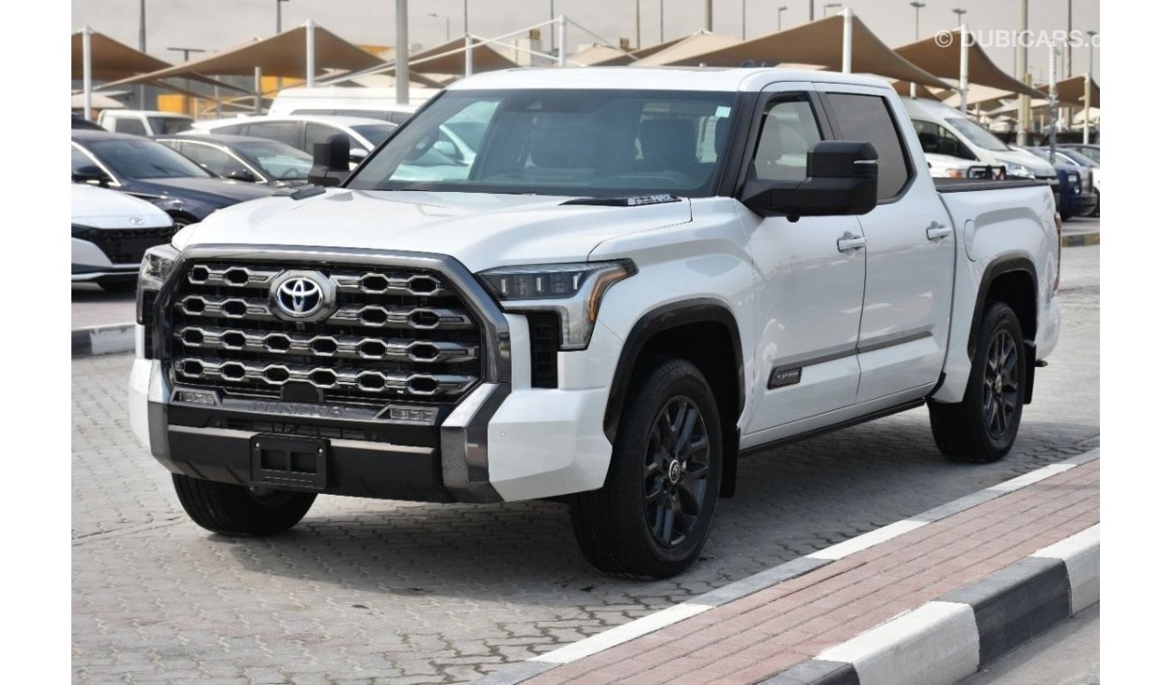 Toyota Tundra V-6 Hybrid (clean car with warrinty)