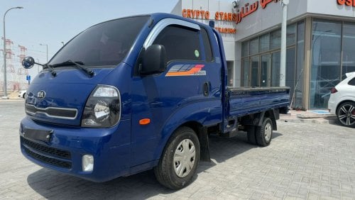 Kia K2700