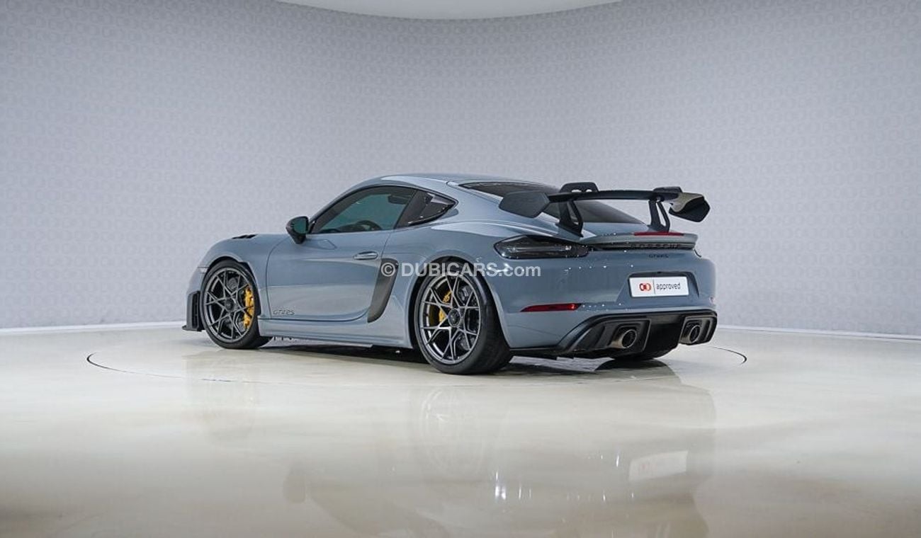 بورش كايمان 718 GT4 RS Weissach - AED 14,190 P/M - Warranty till 01/2025