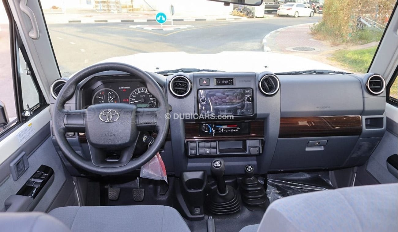 Toyota Land Cruiser 70