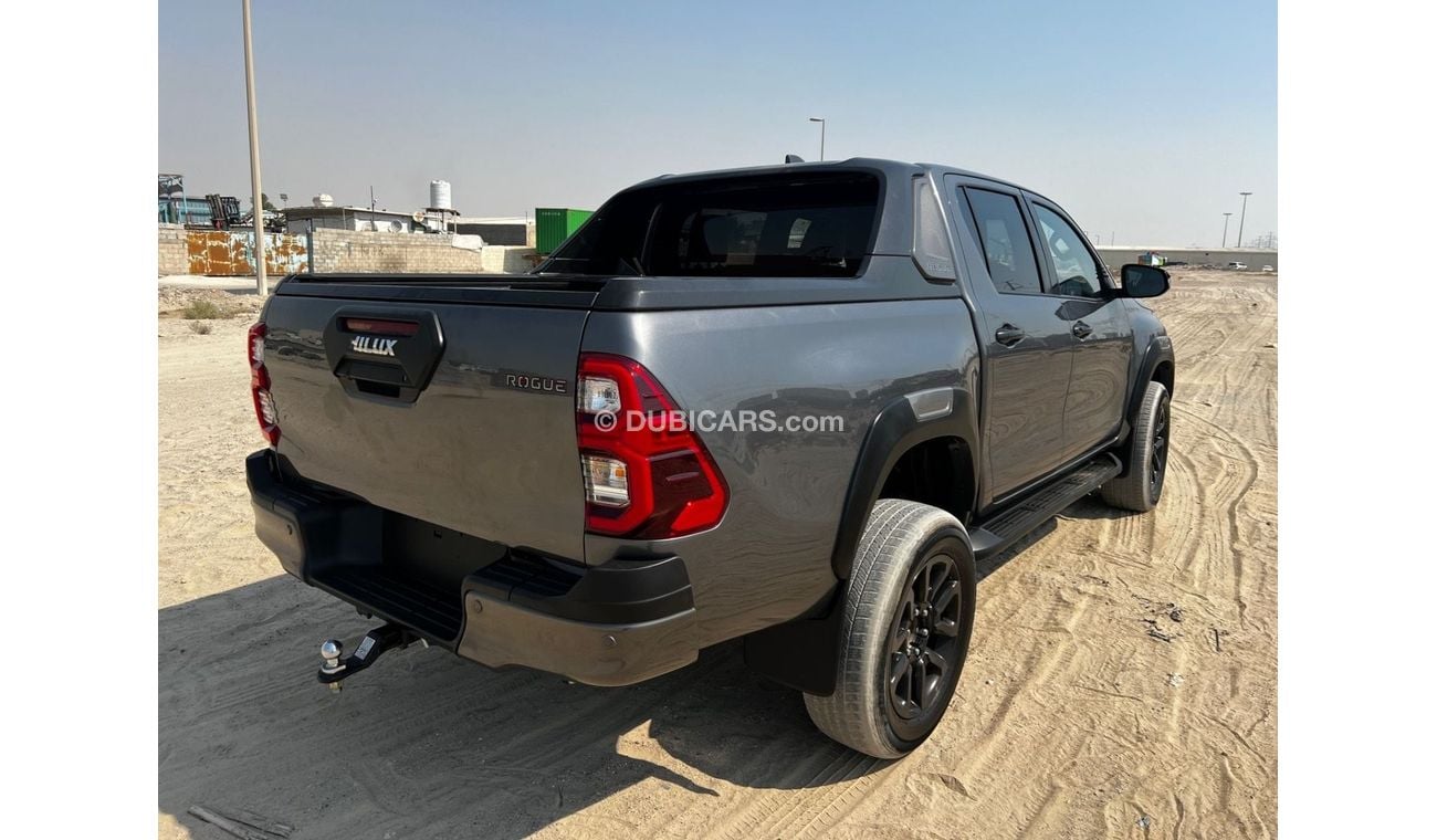 تويوتا هيلوكس Toyota Hilux pickup 2022 . 2.8 Diesel in excellent condition