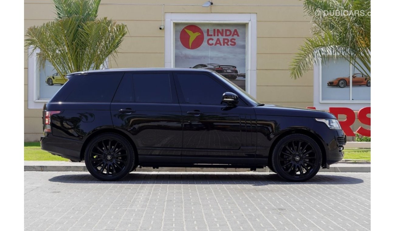 Land Rover Range Rover Vogue Range Rover Vogue SE Supercharged 2016 GCC under Warranty with Flexible Down-Payment/ Flood Free.