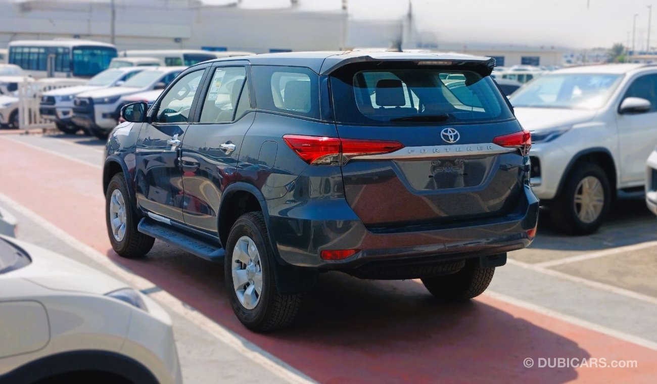 Toyota Fortuner Toyota Fortuner 2.4L Diesel GCC MID 2024YM