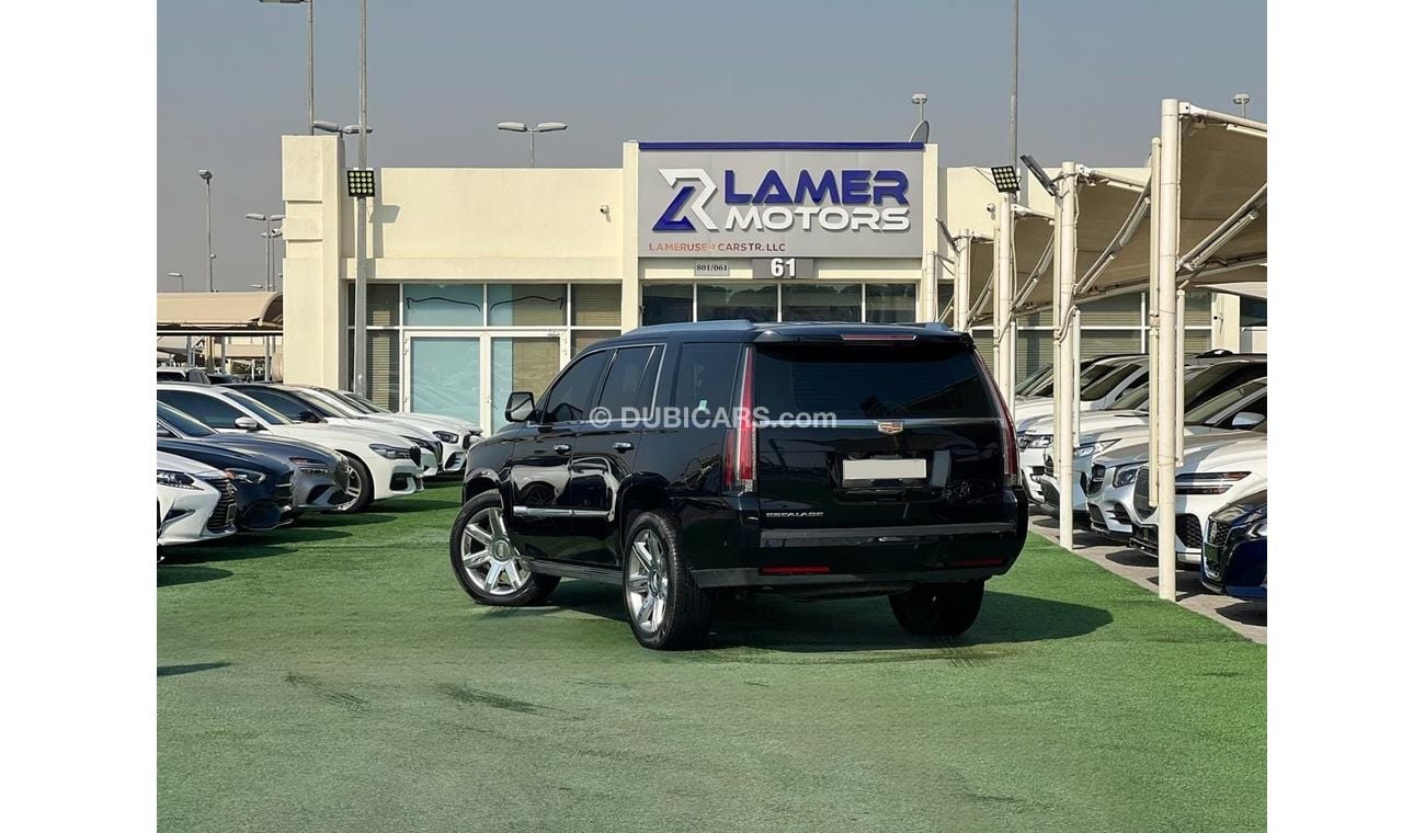 كاديلاك إسكالاد Platinum 6.2L 2000 Monthly payments / Cadillac  Escalade / Platinum / One Owner / Full option/ Full 