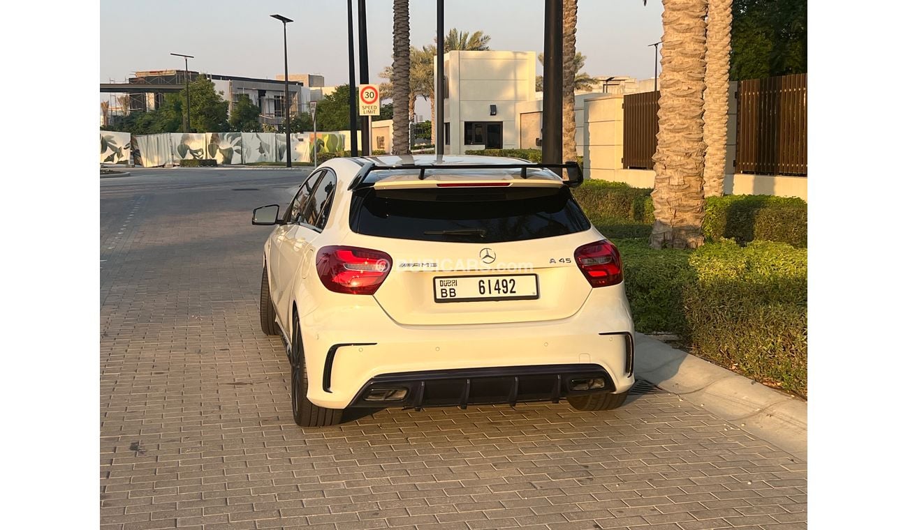 Mercedes-Benz A 45 AMG