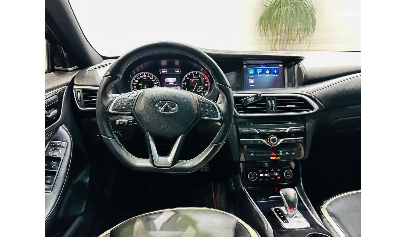 Infiniti Q30 Sport