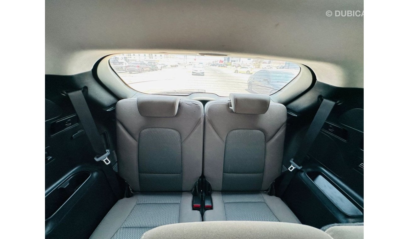 Hyundai Santa Fe GL AED 700 PM | HYUNDAI SANTA FE  2.4L | 2018 | GCC | 0% DP | WELL MAINTAINED