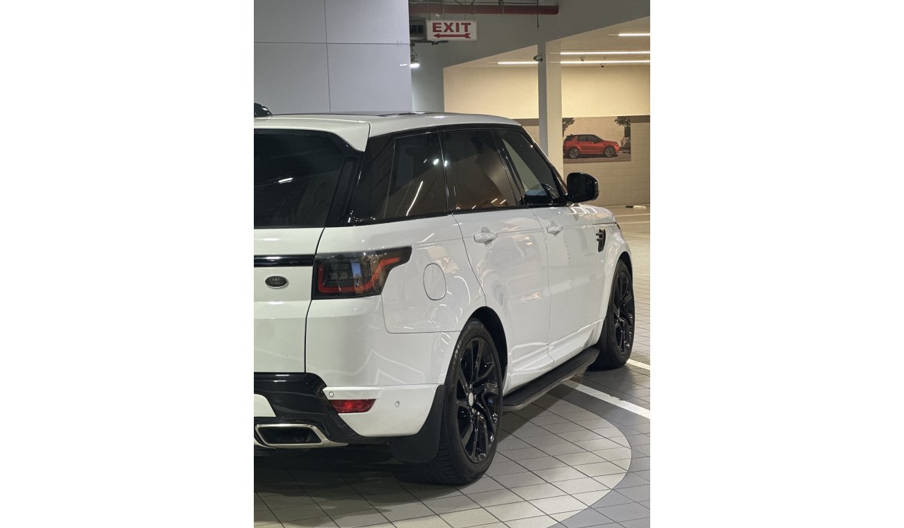 Land Rover Range Rover Sport dynamic